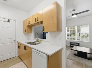 2403 Hartsfield Rd APT 607, Tallahassee, FL 32303
