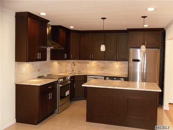 3rd image of 2341 Westlake Ct