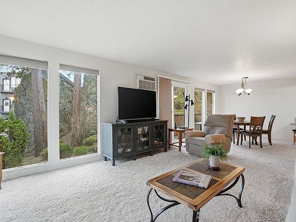 3rd image of 6525 N Austin Rd APT 202