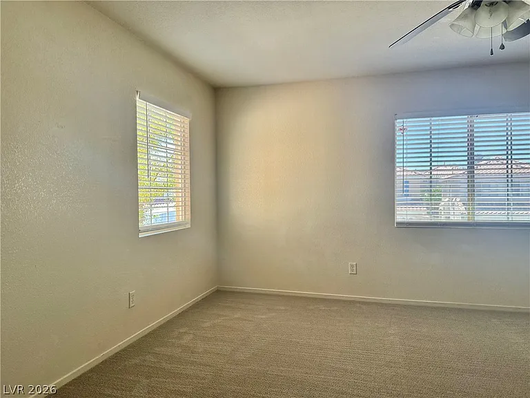 7512 Jacaranda Leaf St — Photo 27