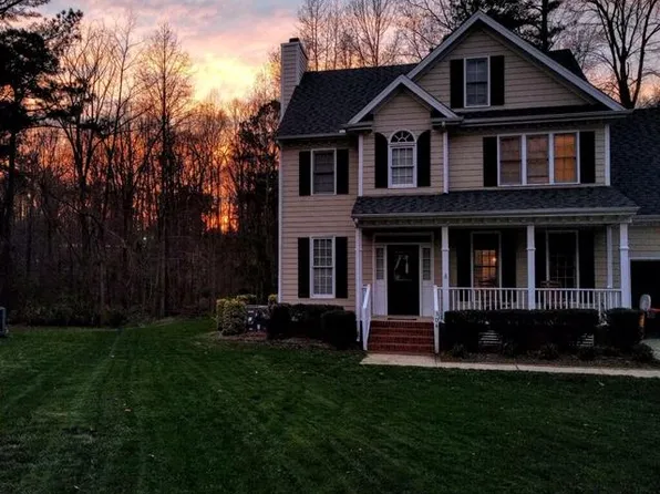 304 Atterbury Ln, Cary, NC 27518