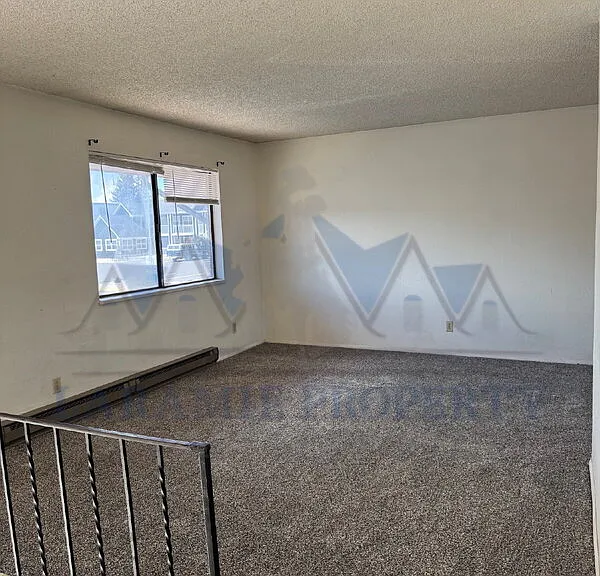 714 Downey St #21 — Photo 3
