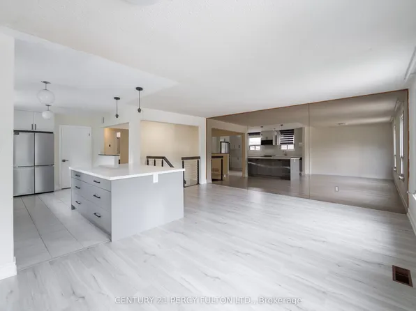 57 Lillooet Cres, Richmond Hill, ON L4C 5A6