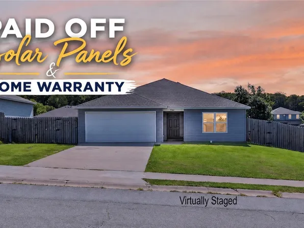 276 Worley St, Huntsville, AR 72740