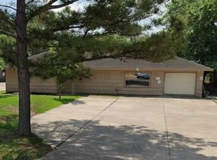 5905 Holly St, Houston, TX 77074