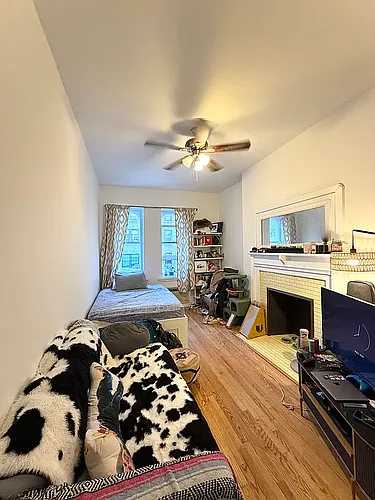 62 W 71st St #4C Photo 1