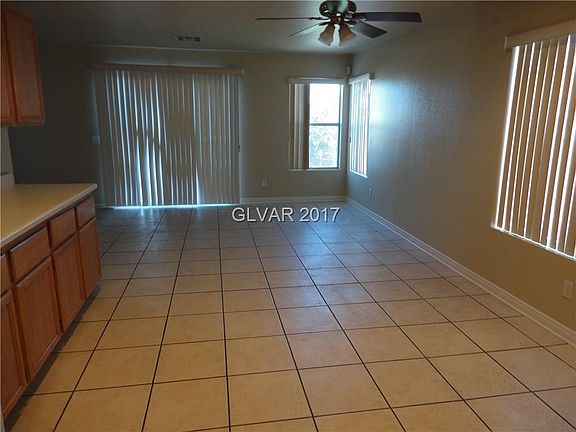 3rd image of 9520 Chanticleer Ct