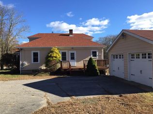 25 Ashaway Rd, Westerly, RI 02891