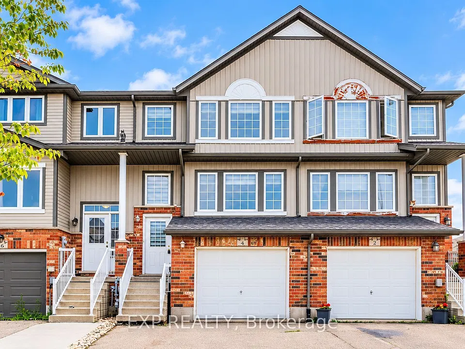4 Madeleine St
