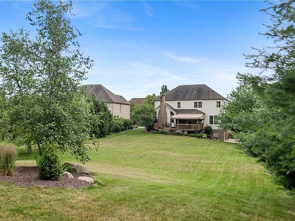 4th image of 603 Adare Ct