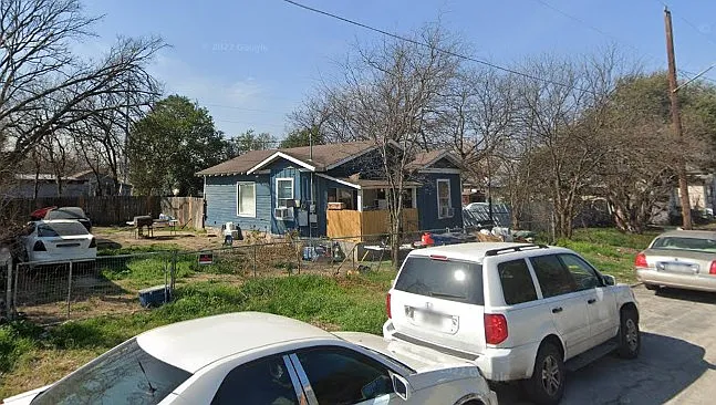 3 bed, 834 sqft, $1,500 — Photo 3