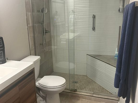 3rd image of 2101 Warnford Pl