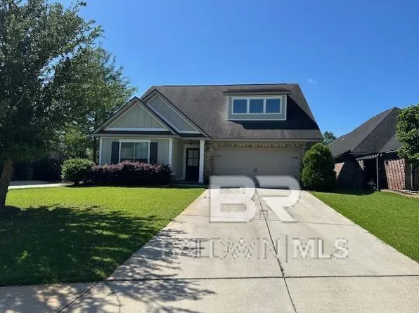 220 Hawthorne Cir, Fairhope, AL 36532