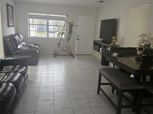 Whispering Pines Est Sec, Cutler Bay, FL 33157