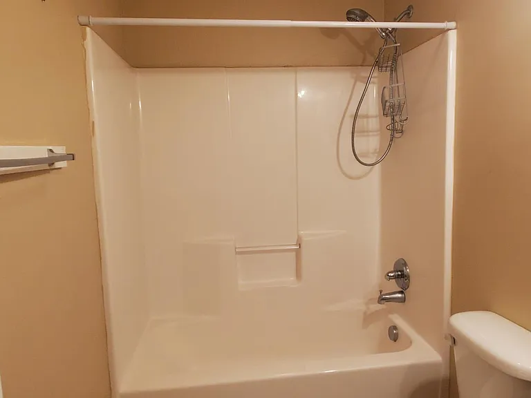 710 S Orange St — Photo 16