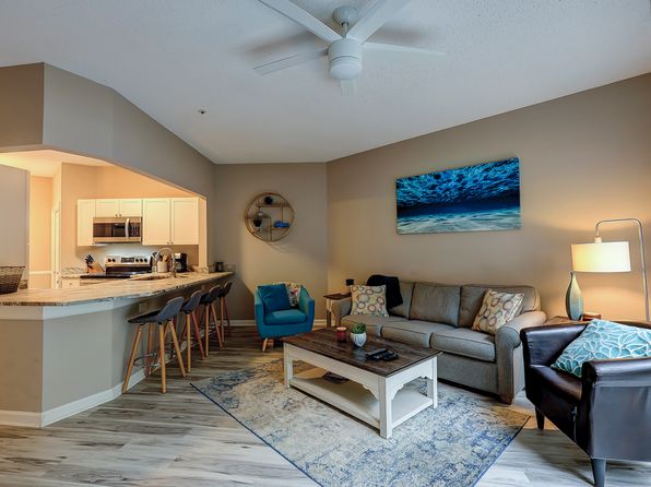 10 Lemoyne Ave #57