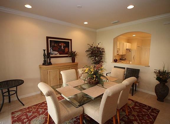 5th image of 9802 Foxhall Way Unit 3