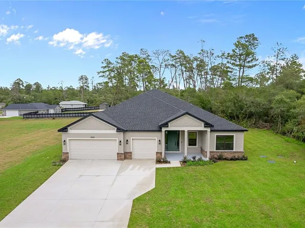 8065 N Dothan Dr, Citrus Springs, FL 34433