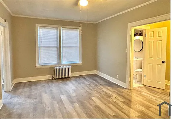 2 bed, $1,200 — Photo 2