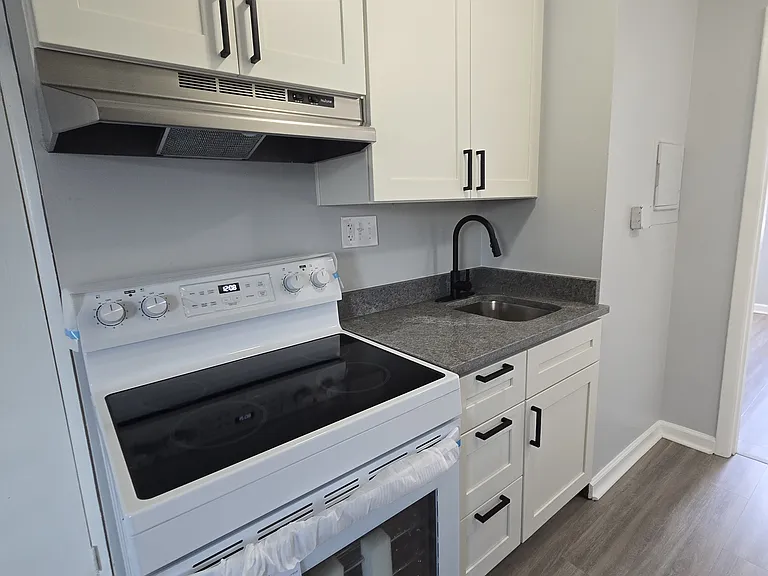 1906 Monongahela Ave #4 — Photo 12