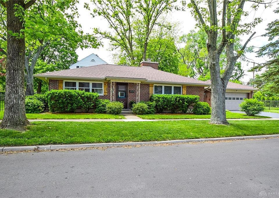 1st image of 2623 Delaine Ave