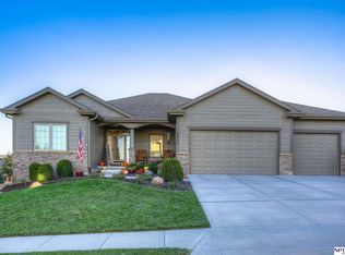 6301 S 197th Cir, Omaha, NE 68135