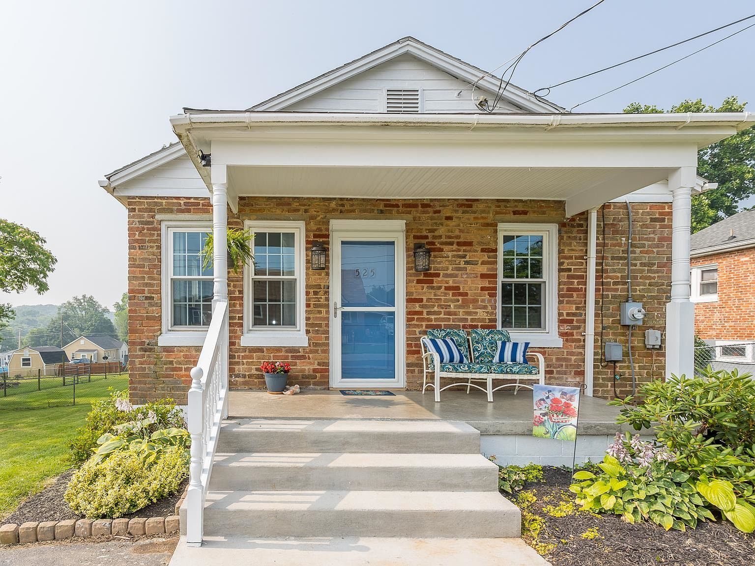 525 Hull St, Staunton, VA 24401 Zillow