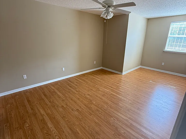 113 Riverview Ln — Photo 8
