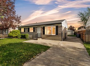 20540 Colman St, Clinton Township, MI 48035