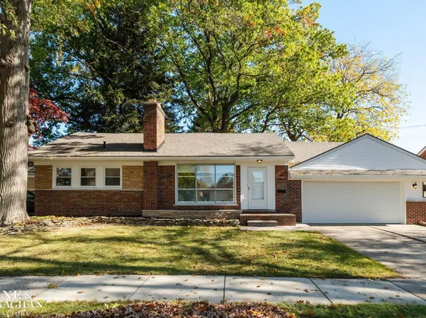 23140 Marine Ave, Eastpointe, MI 48021
