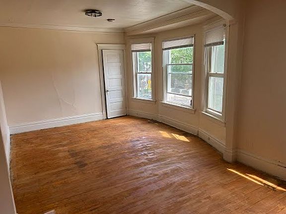 3rd image of 1836-38 W Becher St #1836