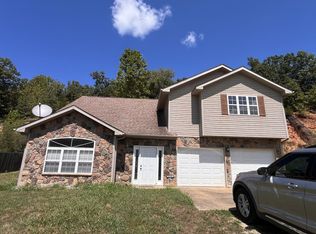 21669 N Horizonway Ln, Saint Robert, MO 65584