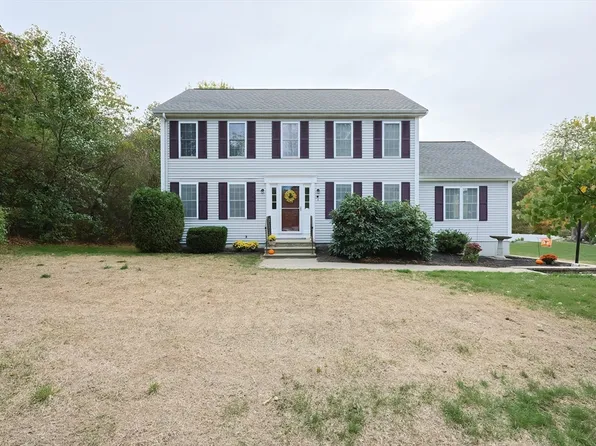 4 Sidney Ln, Bellingham, MA 02019