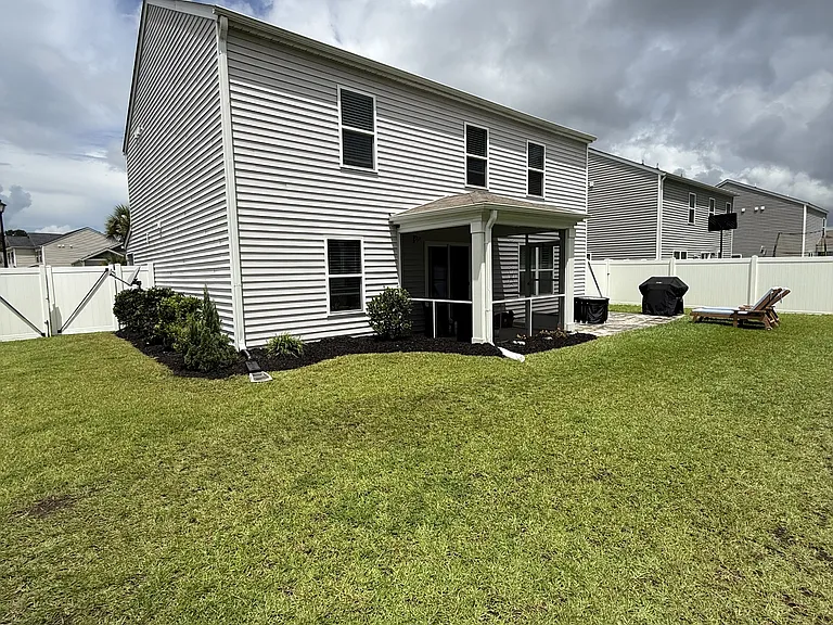 500 Affinity Dr — Photo 4