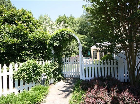 3rd image of 11152 Rich Meadow Dr