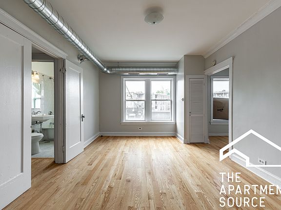 2nd image of 2712 N Milwaukee Ave APT 206