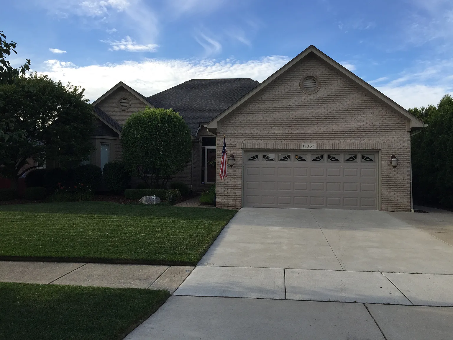 17357 Lorraine Dr photo 1