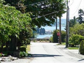 3rd image of 3220 110th Ave SE