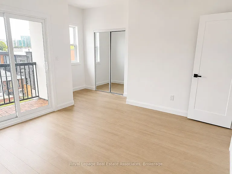 17 White Ave #5 — Photo 6
