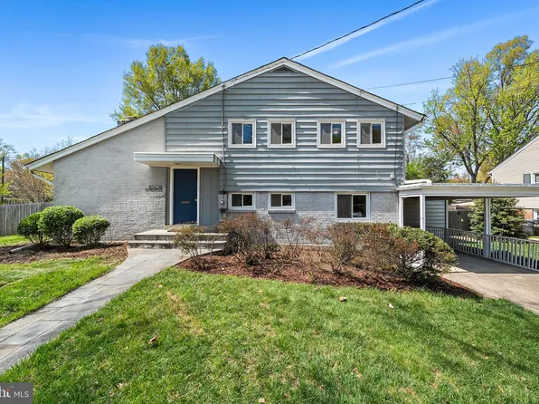 8508 Crowley Pl, Alexandria, VA 22308