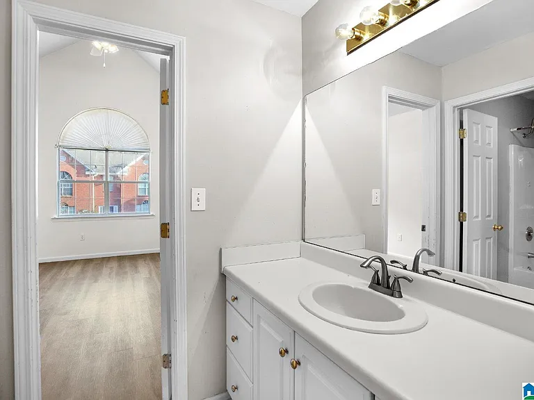428428 Cambrian Ridge Trl — Photo 23