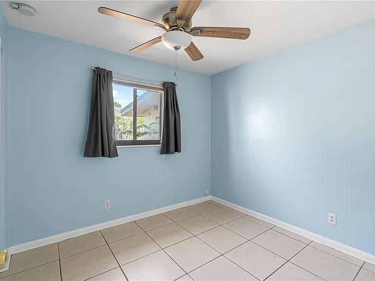 3711 W Leila Ave — Photo 19