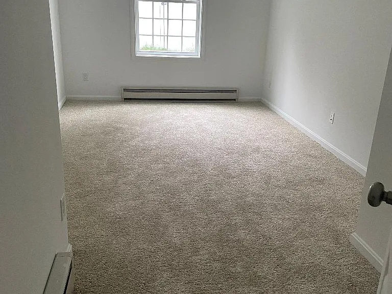 48 Trinity Cir #A — Photo 4