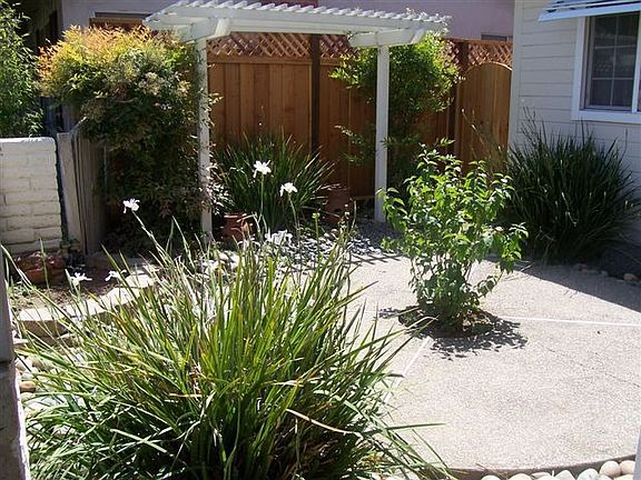 3rd image of 151 Venado Way