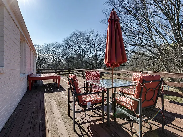 366 Brewer Dr — Photo 24