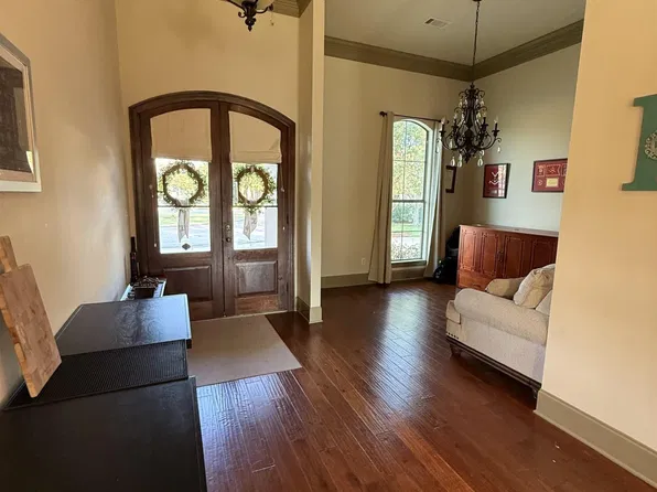 2263 Hillsprings Ave, Baton Rouge, LA 70810