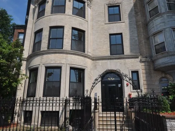 870 Beacon St #6, Boston, MA 02215