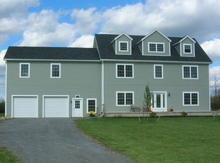 12802 Swift Mills Rd, Akron, NY 14001