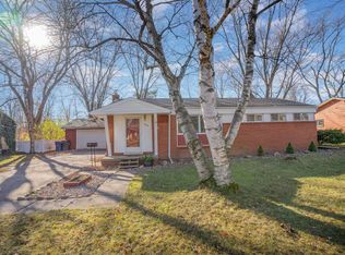 308 Wilson Dr, Midland, MI 48642