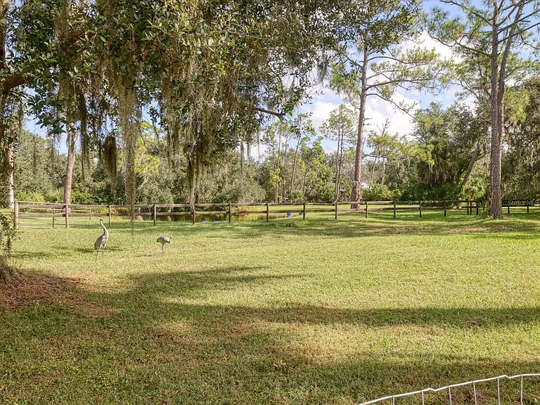 4708 Hidden River Rd — Photo 54